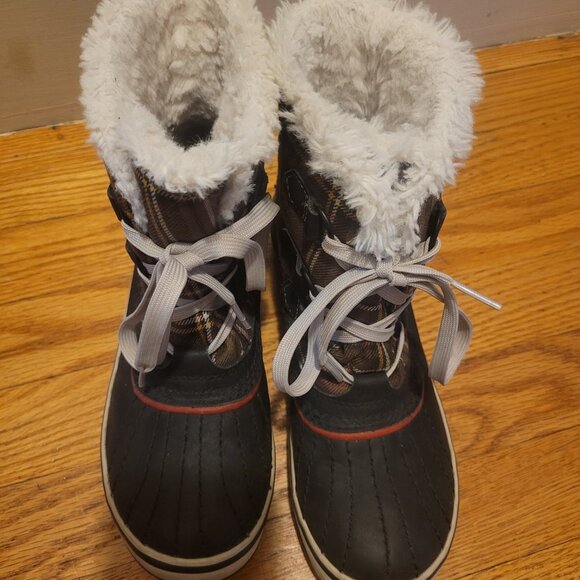 Sorel "Tivoli" Plaid Duck Waterproof Snow Boots, Brown Red | Size 6 EUC - Picture 2 of 5